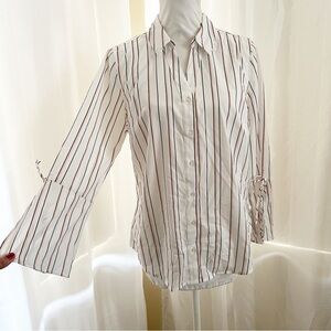 Roz & Ali Striped Button down shirt Size Medium